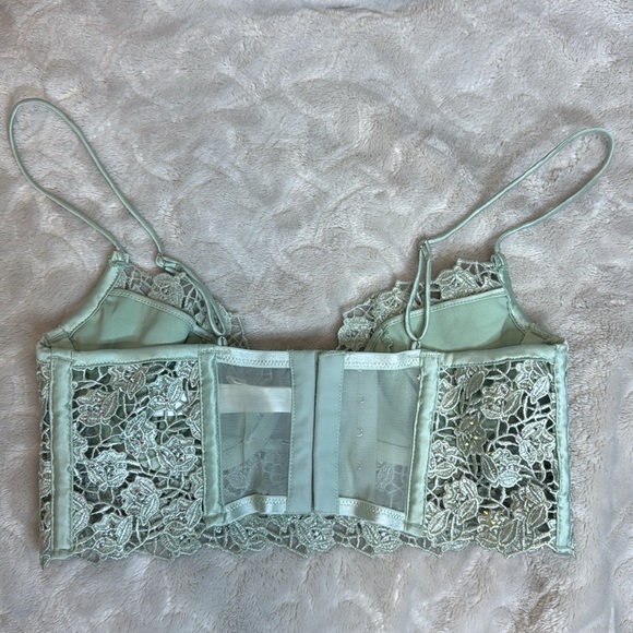 For Love & Lemons Rhinstone Mint Green Floral Lace Bra

XS - Picture 2 of 5